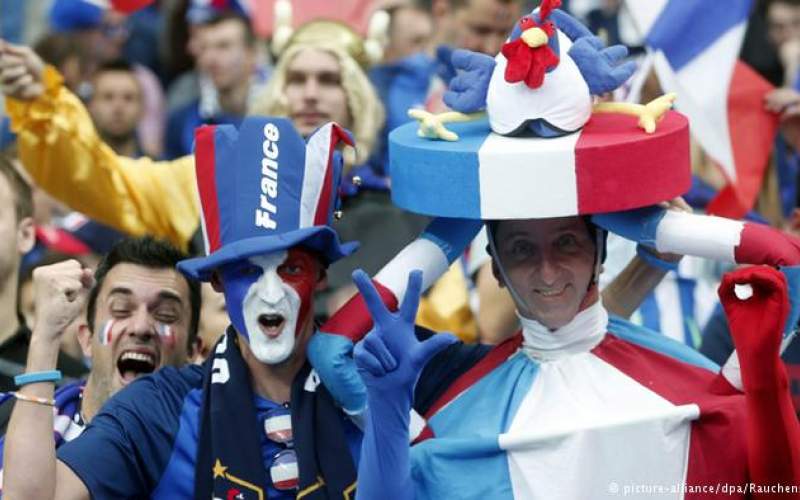 بازگشت هواداران فوتبال به ورزشگاه‌های فرانسه
