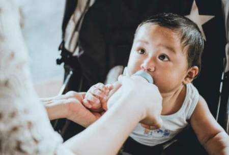به نوزادان خود، بدون نگرانی از کرونا شیر بدهید