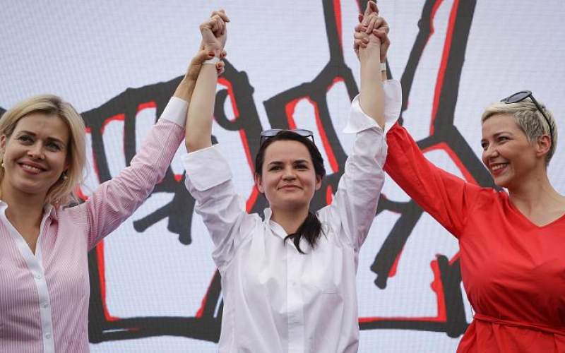 اتحاد سه زن علیه آخرین دیکتاتور اروپا