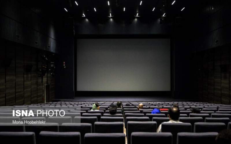 هر ۲۸۹ یزدی یک صندلی در سینما دارند
