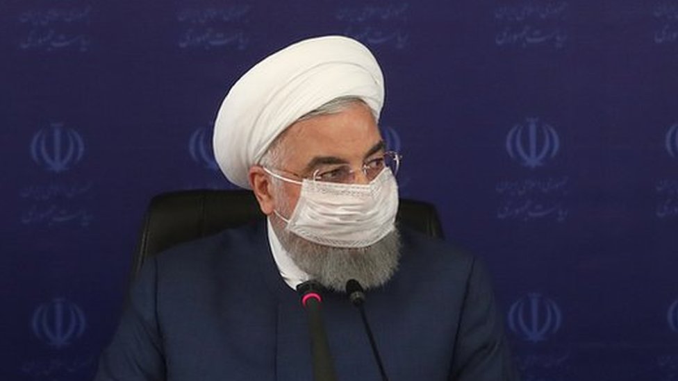 آقای روحانی! کلاً دارید خارج می‌زنید
