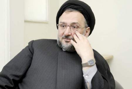 ابطحی: روحانی نه قصد استعفا دارد نه امکان آن را!