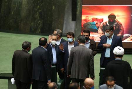 «رزم حسینی» از مجلس انقلابی رای اعتماد گرفت