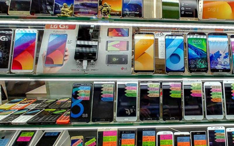 انواع گوشی موبایل ال جی در بازار چند؟