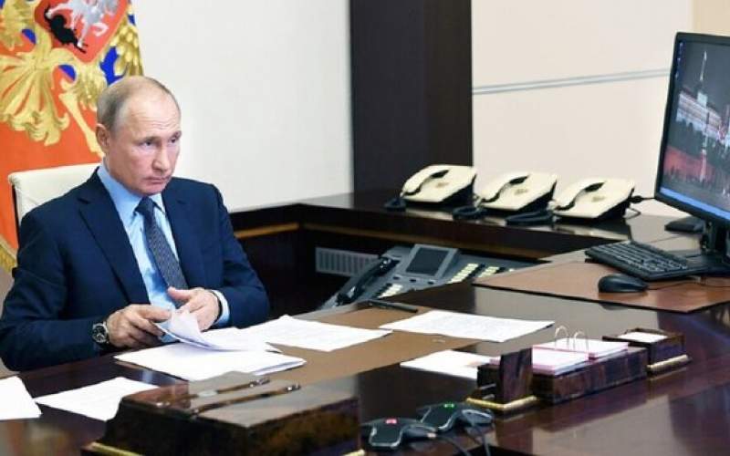 امضاء طرح سری دفاعی روسیه توسط پوتین