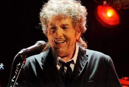 باب دیلن ترانه‌هایش را به یونیورسال فروخت