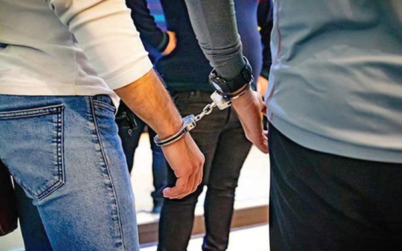 دستگیری ۵ خرده فروش مواد مخدر در تایباد