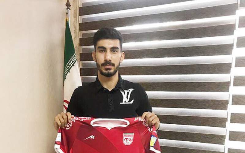 هافبک سابق تراکتور به پرسپولیس نزدیک شد