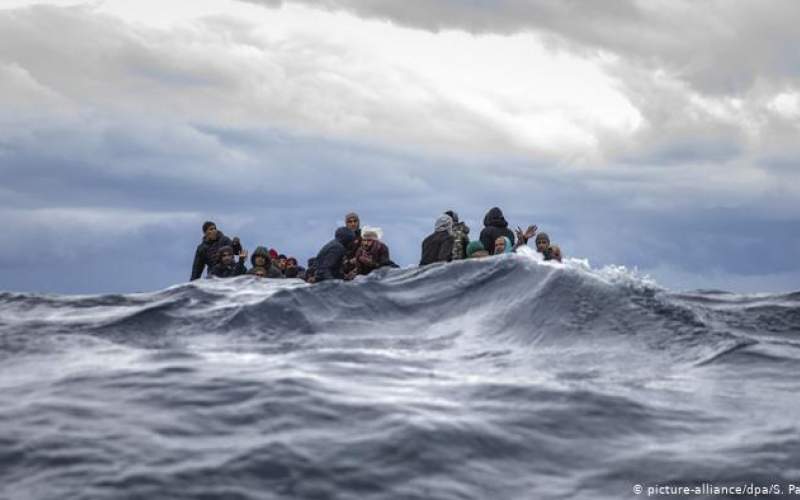 ۲۰ پناهجو درساحل تونس غرق شدند