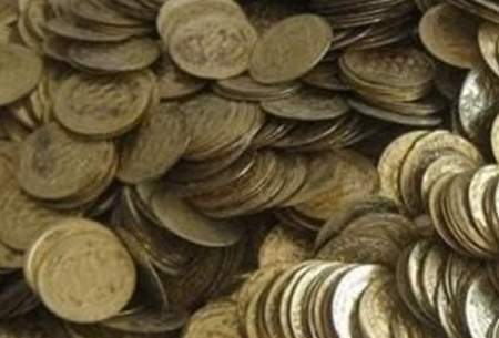 کشف بیش از ۱۰۰۰ قطعه سکه تقلبی در بروجرد