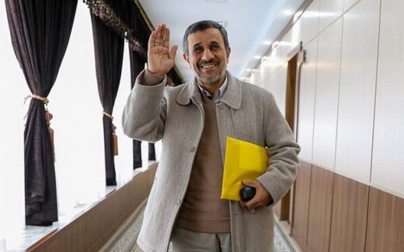 احمدی‌نژاد:دوره جناح بازی‌ها به پایان رسیده است
