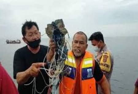 هواپیمای اندونزی با 50 مسافر ناپدید شد