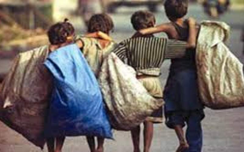 بازداشت ۹نفر از عاملان بکارگیری کودکان کار
