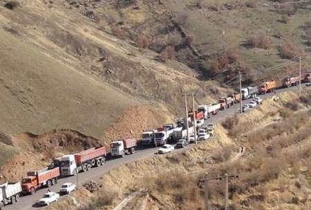 کامیون‌ها در مرز شیخ‌صله صف کشیده‌اند
