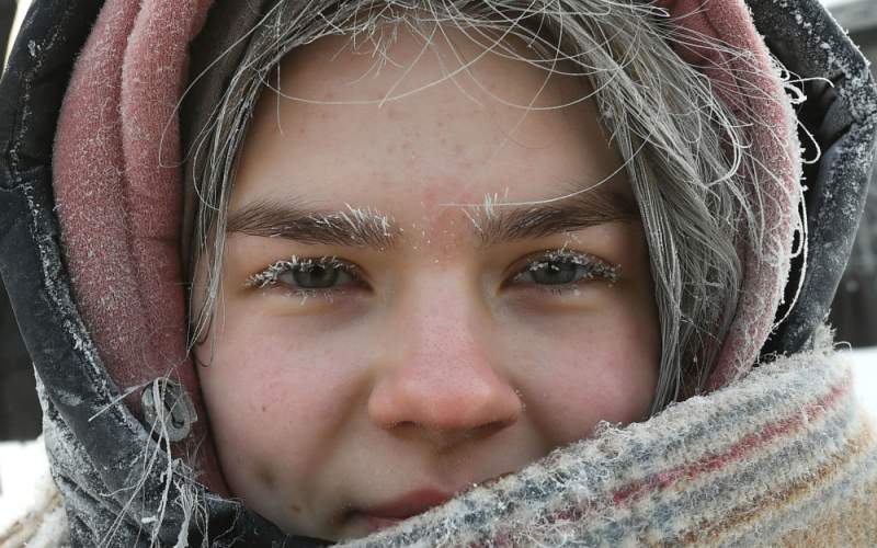 دختر یخی در روسیه/عکس