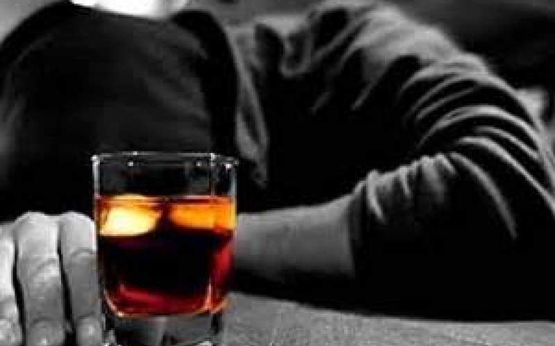مرگ 2زن جوان با مصرف مشروبات تقلبی