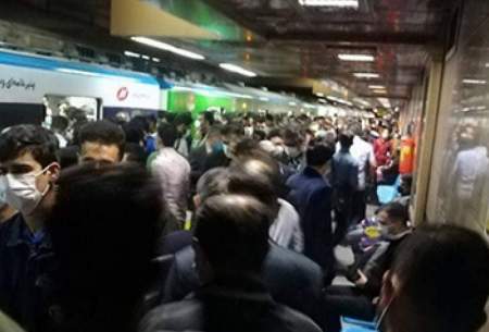 وضعیت کرونایی در متروی تهران /عکس