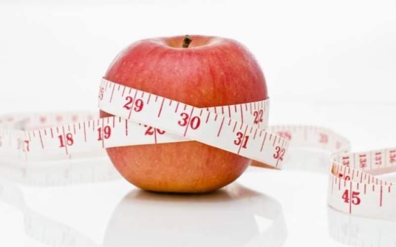 ۶ دلیل که سیب می‌تواند وزن‌تان را کم کند