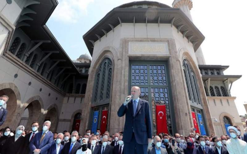 اردوغان مسجد تقسیم را افتتاح کرد