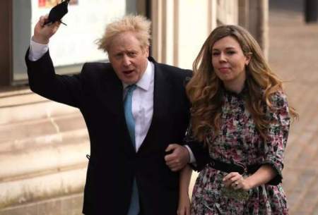 ازدواج مخفیانه نخست وزیر انگلیس/تصاویر