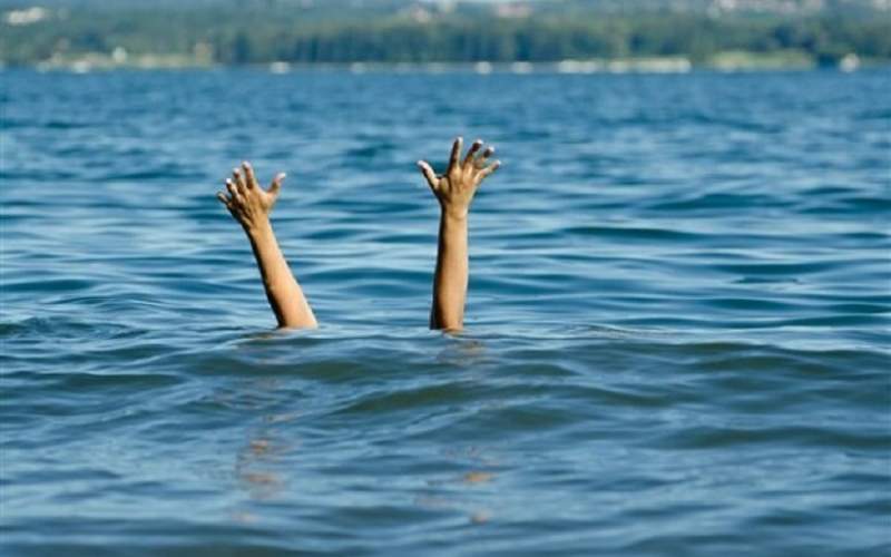 کودک گناوه ای در آبهای ساحلی غرق شد