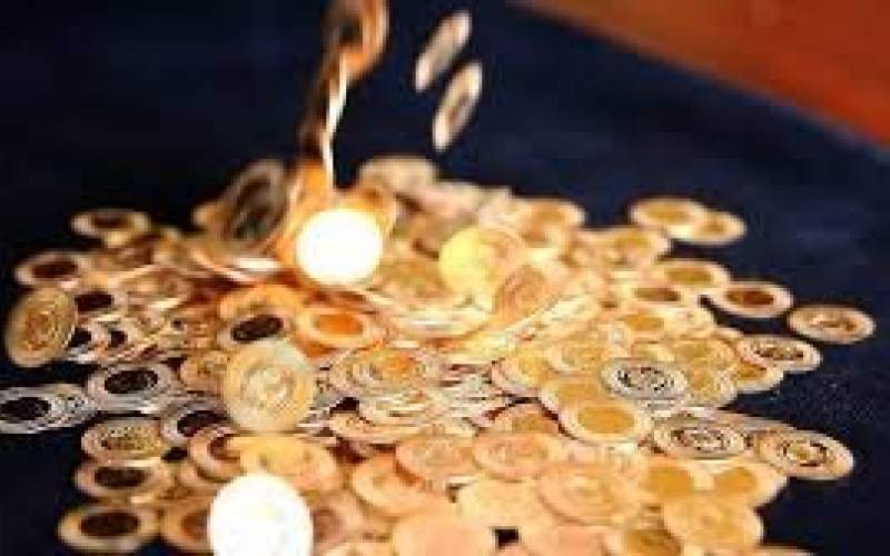 سکه ۸۰ هزار تومان و طلا ۵۰۰۰ تومان ارزان شد