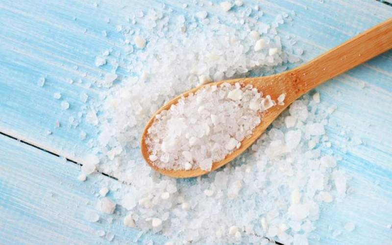 راهکارهایی برای کاهش نمک مصرفی در غذا