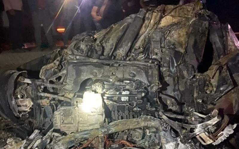 ۸ نفر در آتش‌سوزی خودرو در جهرم جان باختند