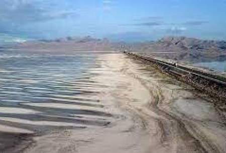 سطح تراز دریاچه ارومیه ۶۰ درصد کاهش یافت