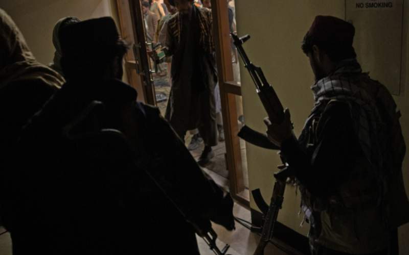 روایتی  از جستجوی خانه به خانه طالبان
