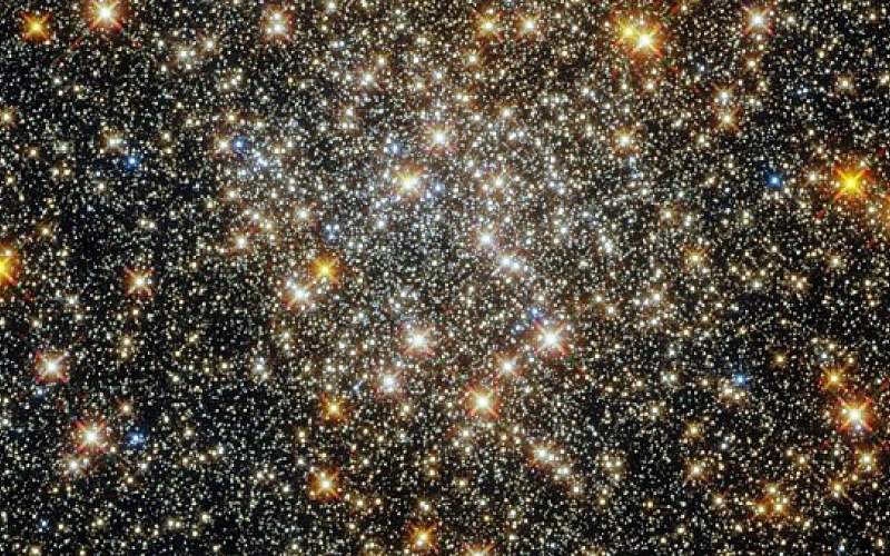 میلیون‌ها ستاره نورانی در یک قابِ هابل