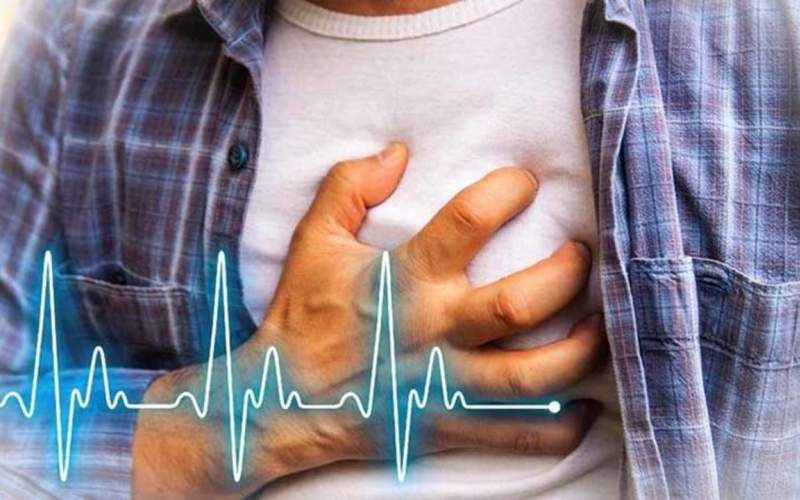 با ۸ نشانه اولیه سکته قلبی آشنا شوید