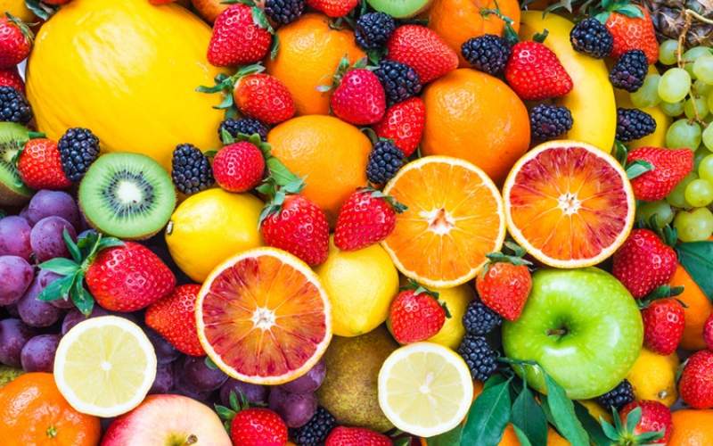 ۴ هشدار برای مصرف بیش از حد میوه‌ها