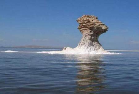 کاهش شدید سطح تراز دریاچه ارومیه