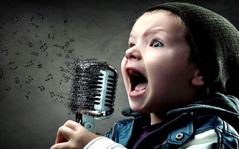 تاثیر آوازخواندن و موسیقی بداهه بر عملکرد مغز