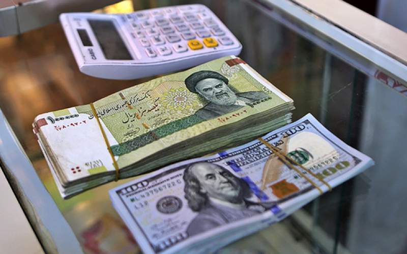 حذف دلار از اقتصاد ایران در عمل ممکن نیست
