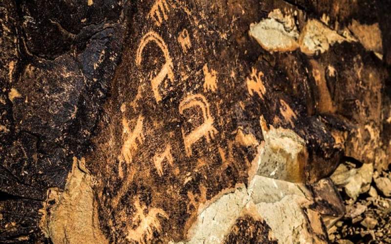 تخریب سنگ نگاره‌های 7 هزار ساله در سایه غفلت مسئولان