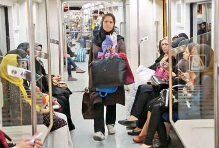 تردد روزانه ۴ هزار دستفروش در مترو تهران