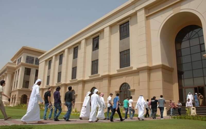 دانشجویان اماراتی به دانشگاه باز می‌گردند