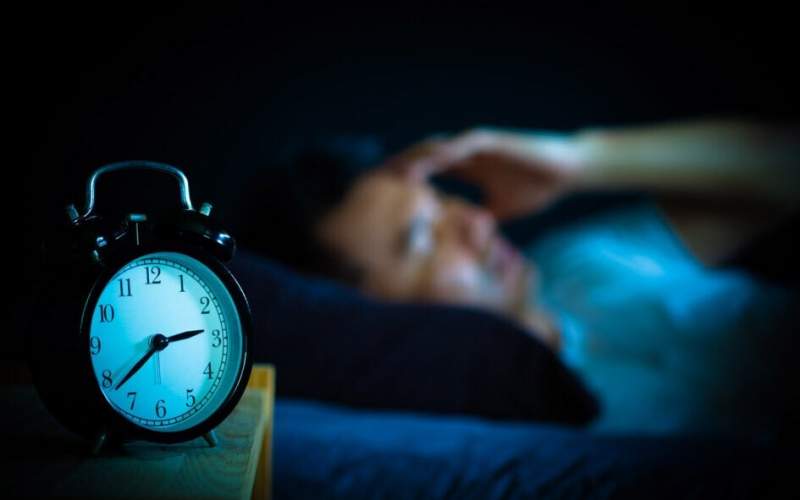 چطور ذهنمان را آرام کنیم تا راحت بخوابیم