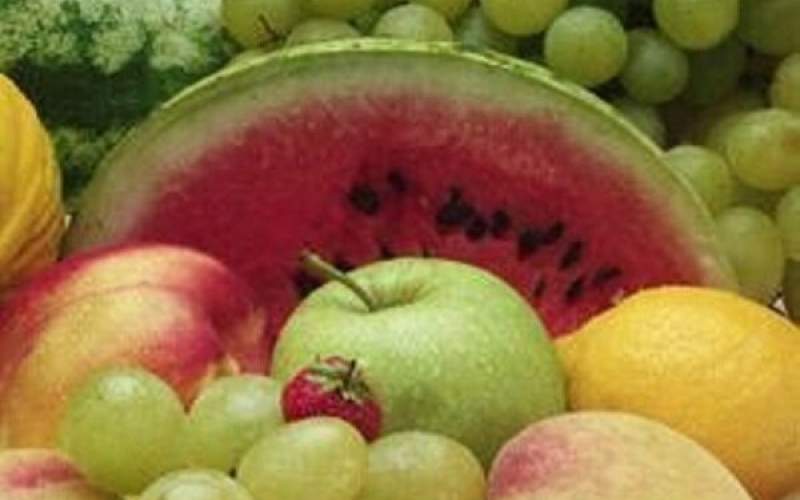 قیمت انواع میوه در آستانه شب یلدا/جدول