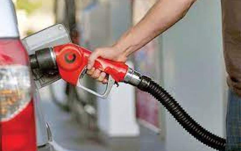 قیمت بنزین در بودجه ۱۴۰۱ تغییری نمی‌کند