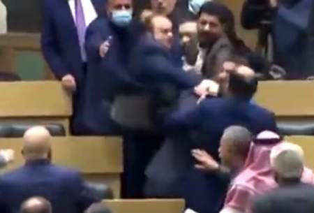 کتک‌کاری شدید در مجلس اردن/فیلم