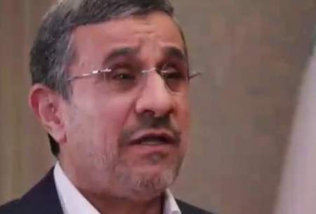احمدی‌نژاد: مِری کریسمس اَند هپی نیو یر