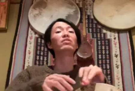 خواننده ژاپنی موسیقی ایرانی می‌خواند