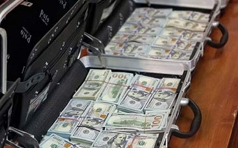 کیف‌های لبریز از دلار در دادگاه شهرداری لواسان