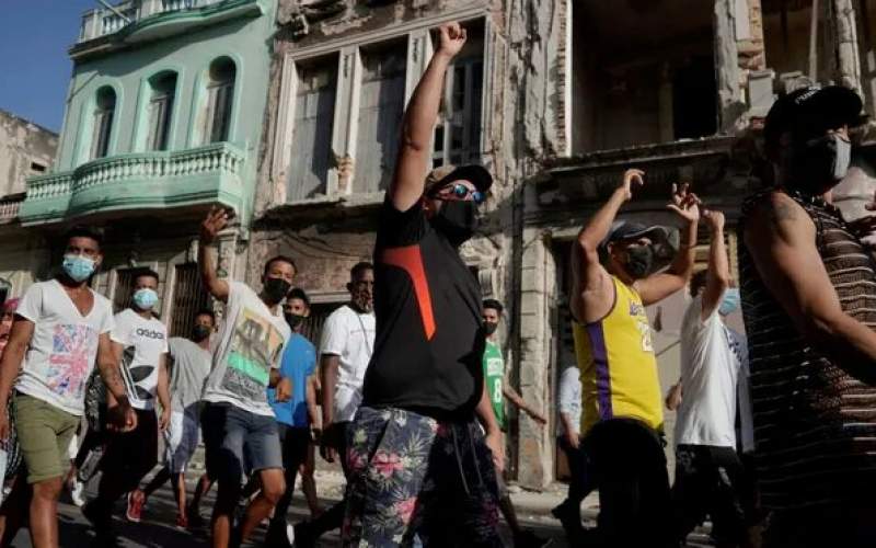 حبس‌های طولانی  برای معترضان کوبایی