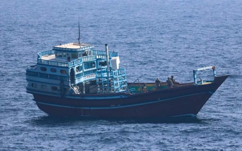 آمریکا کشتی حامل مواد منفجره ایران را توقیف کرد