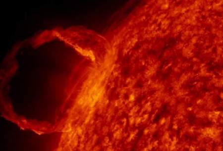 ناسا لحظه انفجار یک شعله خورشیدی را ثبت کرد