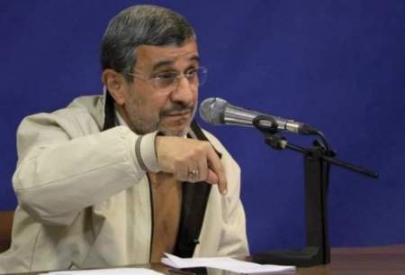 احمدی‌نژاد: روسیه و آمریکا بر سر ایران و اوکراین معامله کرده‌اند